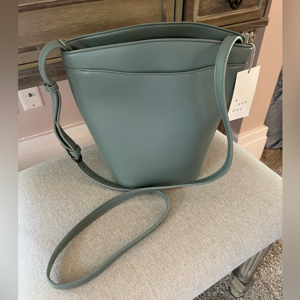 A New Day bucket handbag